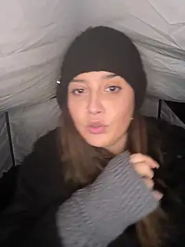 Snapshot of Novababy18 chatting on January 9, 2026, 9:33 pm Novababy18 online show from January 9, 2026, 9:33 pm