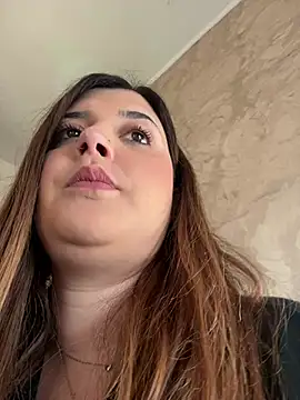 Snapshot of Novababy18 chatting on February 7, 2025, 8:01 am Novababy18 online show from February 7, 2025, 8:01 am