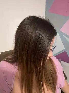 Snapshot of Novababy18 chatting on March 21, 2025, 11:12 pm Novababy18 online show from March 21, 2025, 11:12 pm