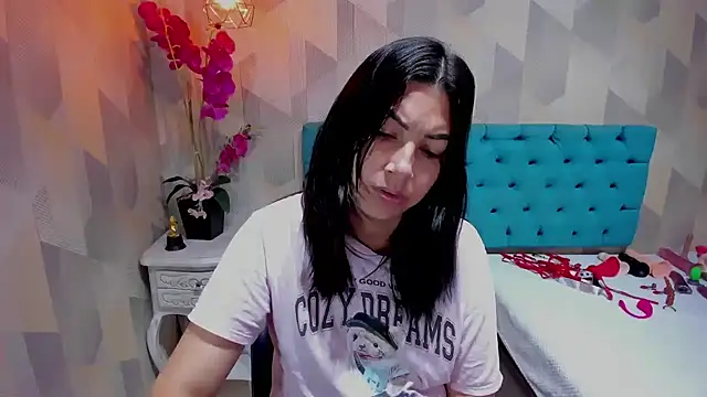 AdaFawxx online show from February 22, 2026, 4:48 am