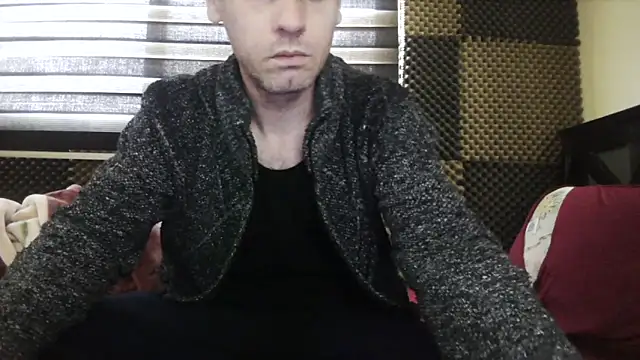 Snapshot of Arabeyes chatting on March 11, 2026, 9:47 am Arabeyes online show from March 11, 2026, 9:47 am