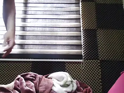 Snapshot of Arabeyes chatting on March 19, 2026, 1:00 pm Arabeyes online show from March 19, 2026, 1:00 pm