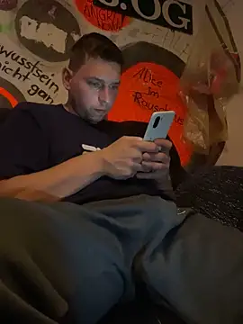 Snapshot of lecksklavehard chatting on October 27, 2025, 12:22 am lecksklavehard online show from October 27, 2025, 12:22 am