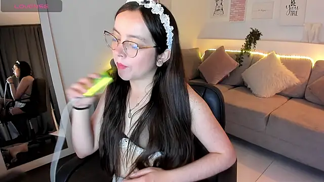 ana ev online show from November 13, 2025, 10:57 pm