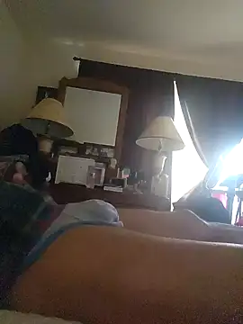 pajarol5co online show from December 27, 2024, 11:42 pm