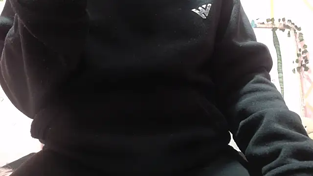 nadescomthxx online show from October 31, 2025, 3:41 pm