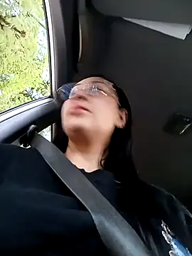 Snapshot of my-kitty chatting on November 6, 2025, 10:25 pm my-kitty online show from November 6, 2025, 10:25 pm