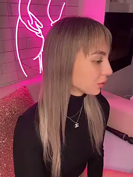 MiaMinx online show from December 27, 2024, 11:21 pm