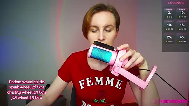 Snapshot of RandyCherry chatting on April 16, 2026, 2:40 pm RandyCherry online show from April 16, 2026, 2:40 pm