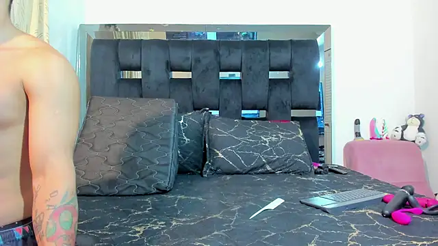 AnderAndMartina online show from September 23, 2025, 10:06 pm