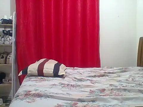 sexy  candyy online show from April 23, 2026, 8:21 pm