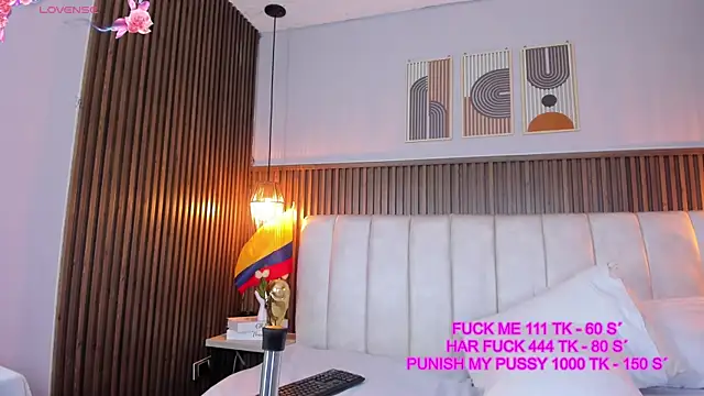 Ashleyy23x online show from July 17, 2026, 7:33 pm