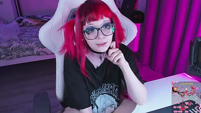 Snapshot of Yumi_Youkai chatting on November 1, 2025, 7:57 am Yumi Youkai online show from November 1, 2025, 7:57 am