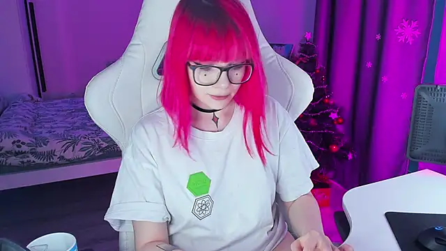 Snapshot of Yumi_Youkai chatting on December 16, 2024, 7:04 am Yumi Youkai online show from December 16, 2024, 7:04 am