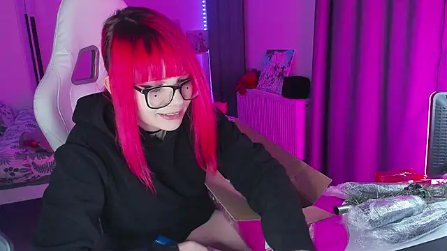 Snapshot of Yumi_Youkai chatting on December 15, 2024, 1:02 am Yumi Youkai online show from December 15, 2024, 1:02 am