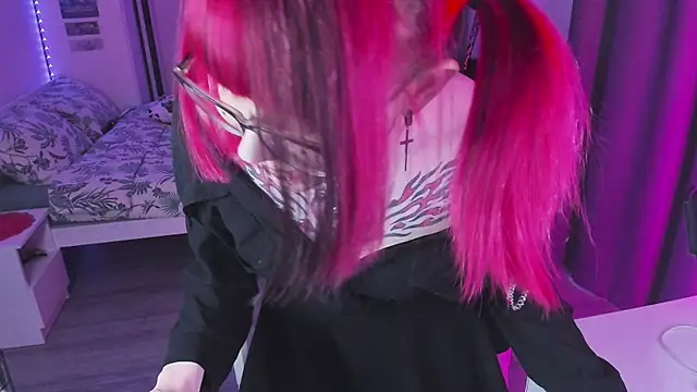 Yumi Youkai online show from March 1, 2026, 2:50 pm