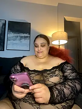 bbwredhead online show from October 24, 2025, 6:12 am