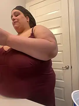 bbwredhead online show from October 16, 2025, 6:32 am