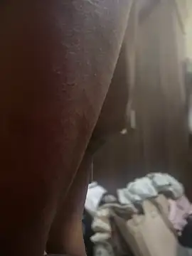 Snapshot of PARI_Hun chatting on February 11, 2026, 8:47 am PARI Hun online show from February 11, 2026, 8:47 am