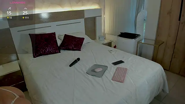 Snapshot of NOVACY-SANTOS chatting on July 3, 2026, 10:16 pm NOVACY-SANTOS online show from July 3, 2026, 10:16 pm