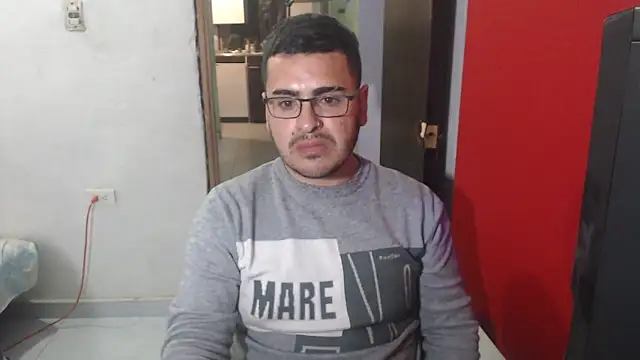 Snapshot of luxury_sex_17 chatting on February 27, 2025, 2:03 am luxury sex 17 online show from February 27, 2025, 2:03 am