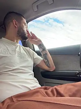 ElChapoGuzman95 online show from February 19, 2026, 7:27 am