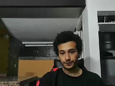 Snapshot of talktome4 chatting on February 11, 2026, 7:52 am talktome4 online show from February 11, 2026, 7:52 am