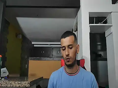 Snapshot of talktome4 chatting on February 21, 2026, 9:28 pm talktome4 online show from February 21, 2026, 9:28 pm