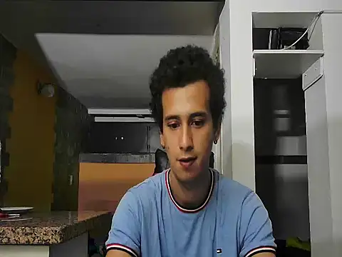 Snapshot of talktome4 chatting on January 19, 2026, 1:42 am talktome4 online show from January 19, 2026, 1:42 am