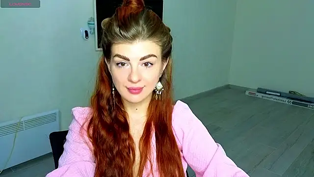  comefeelme  online show from February 21, 2025, 4:18 am