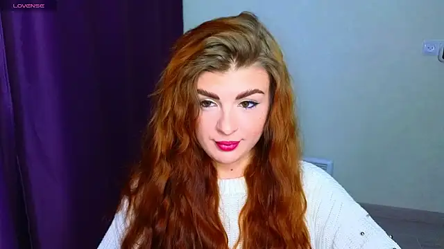  comefeelme  online show from February 14, 2025, 5:57 pm