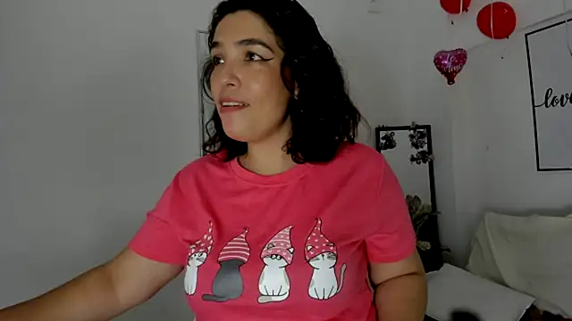 THOMPSON CRISTAL online show from March 2, 2025, 3:52 pm