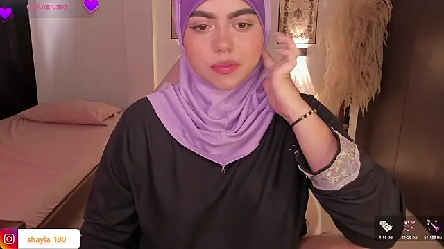 shayla 18 online show from November 12, 2025, 6:45 pm