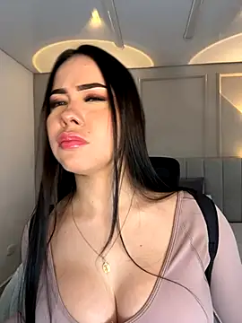 Snapshot of Miss_blue69 chatting on October 5, 2025, 1:40 am Miss blue69 online show from October 5, 2025, 1:40 am