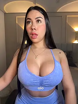 Snapshot of Miss_blue69 chatting on October 23, 2025, 1:37 am Miss blue69 online show from October 23, 2025, 1:37 am