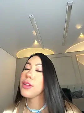 Snapshot of Miss_blue69 chatting on November 29, 2025, 1:39 am Miss blue69 online show from November 29, 2025, 1:39 am