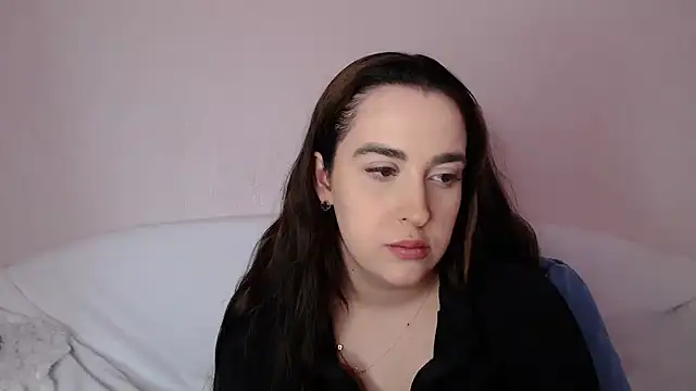 Snapshot of vitalina_freedom chatting on March 21, 2025, 2:18 pm vitalina freedom online show from March 21, 2025, 2:18 pm