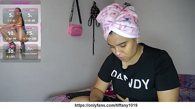 tiffany  pink online show from February 26, 2026, 8:20 pm