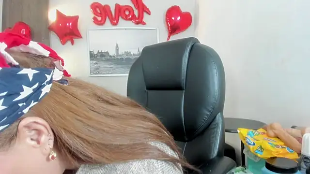 Snapshot of Cheryl_JONES chatting on February 26, 2026, 6:02 am Cheryl JONES online show from February 26, 2026, 6:02 am