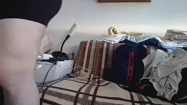 Snapshot of tipko123 chatting on March 8, 2026, 7:00 am tipko123 online show from March 8, 2026, 7:00 am