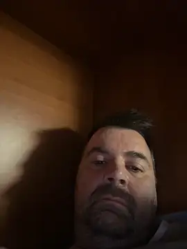 Snapshot of h4cAlex chatting on November 10, 2025, 6:46 pm h4cAlex online show from November 10, 2025, 6:46 pm