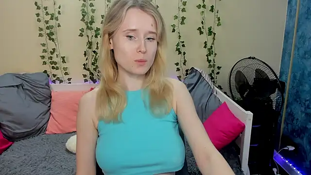 Snapshot of _adel_brooks_ chatting on February 4, 2025, 6:38 pm adel brooks online show from February 4, 2025, 6:38 pm