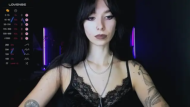 Snapshot of JillVerdon chatting on October 24, 2025, 6:40 pm JillVerdon online show from October 24, 2025, 6:40 pm