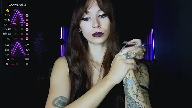 Snapshot of JillVerdon chatting on October 6, 2025, 6:52 pm JillVerdon online show from October 6, 2025, 6:52 pm