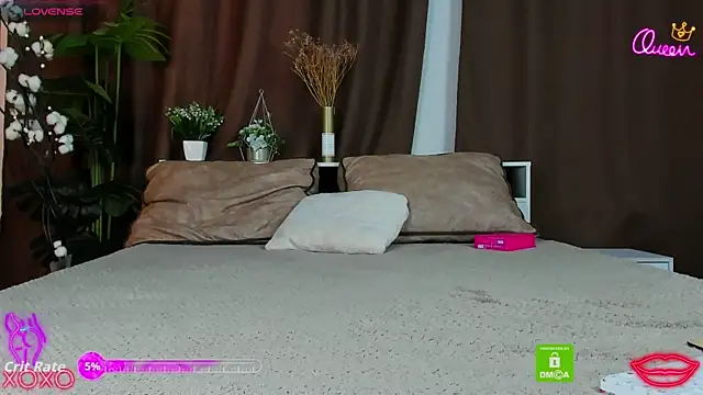 Lollita Lewis online show from January 12, 2026, 11:39 am