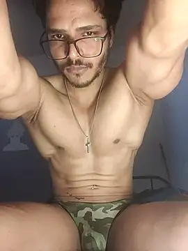 Snapshot of rounakhunk chatting on June 13, 2026, 10:46 am rounakhunk online show from June 13, 2026, 10:46 am
