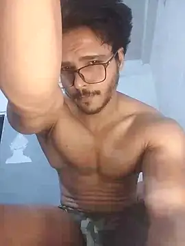 Snapshot of rounakhunk chatting on June 11, 2026, 7:22 pm rounakhunk online show from June 11, 2026, 7:22 pm