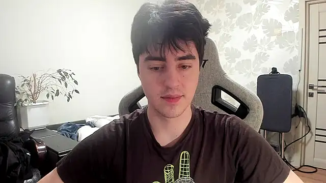 Knuckles17 online show from February 15, 2026, 4:06 pm