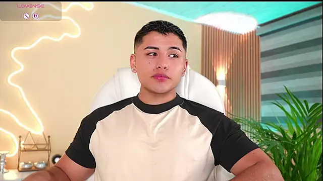 MatiasKorn online show from September 17, 2025, 6:48 am