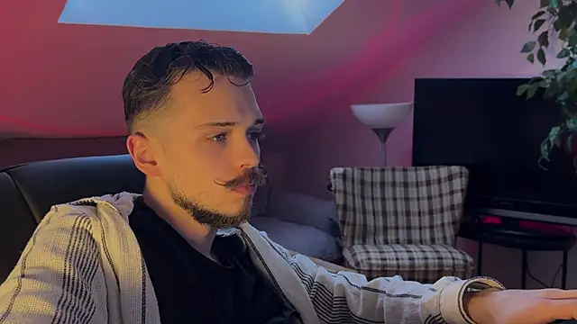 Snapshot of naked_psy chatting on February 28, 2026, 1:55 pm naked psy online show from February 28, 2026, 1:55 pm